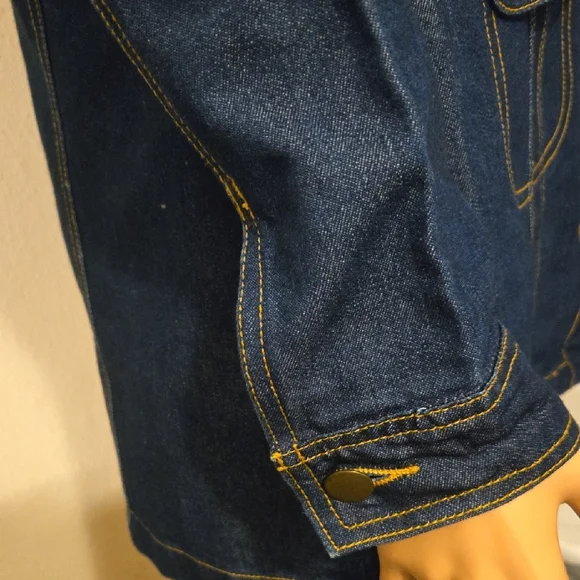 Newport News Blue Jean Jacket Structured Silhouette - Picture 7 of 8